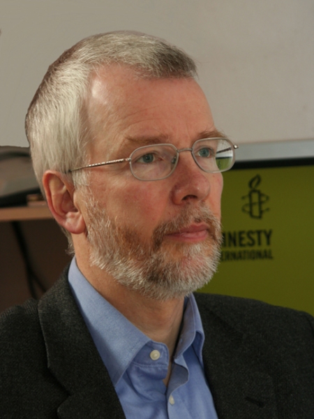 Dr. Mathias John, Rüstungsexperte für Amnesty International